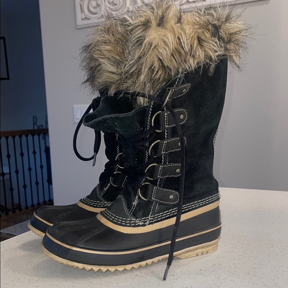 Women's Sorel Black and Tan Joan of Arctic Winter Boots
